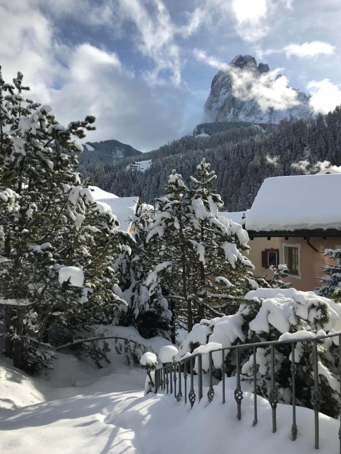 Charme Hotel Uridl Santa Cristina Val Gardena Exterior foto