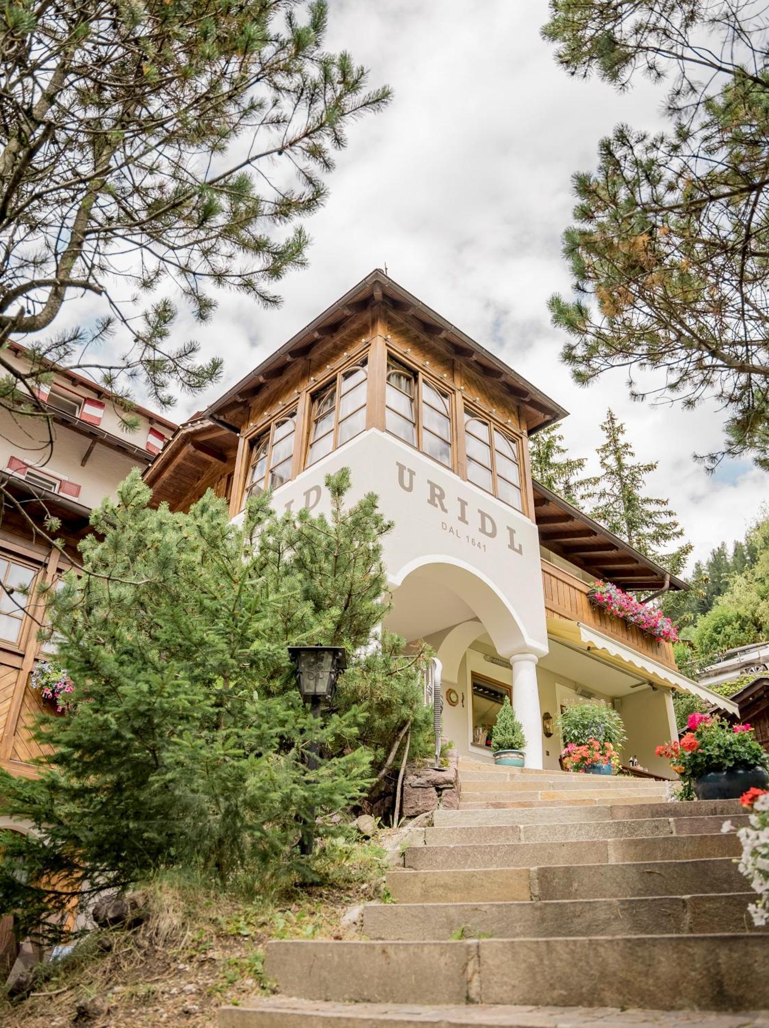 Charme Hotel Uridl Santa Cristina Val Gardena Exterior foto